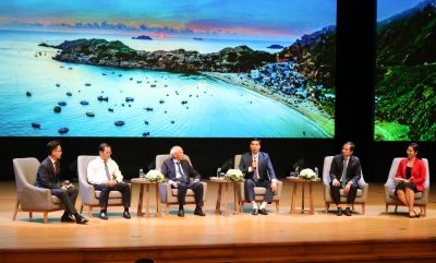 Tọa đàm “Giải pháp phát triển kinh tế biển gắn với các sự kiện văn hóa, thể thao thế giới”